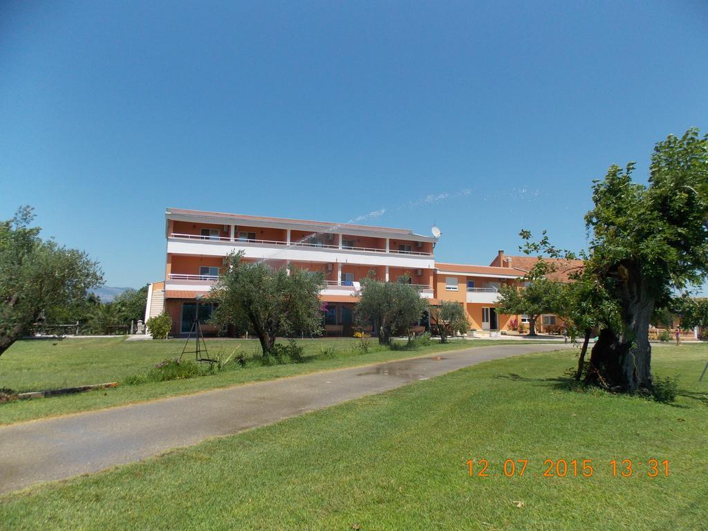 Delfini Holiday Homes Ulcinj Exterior foto