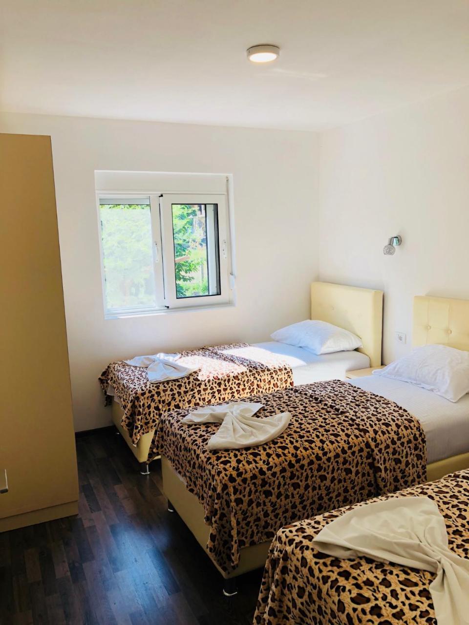 Delfini Holiday Homes Ulcinj Exterior foto